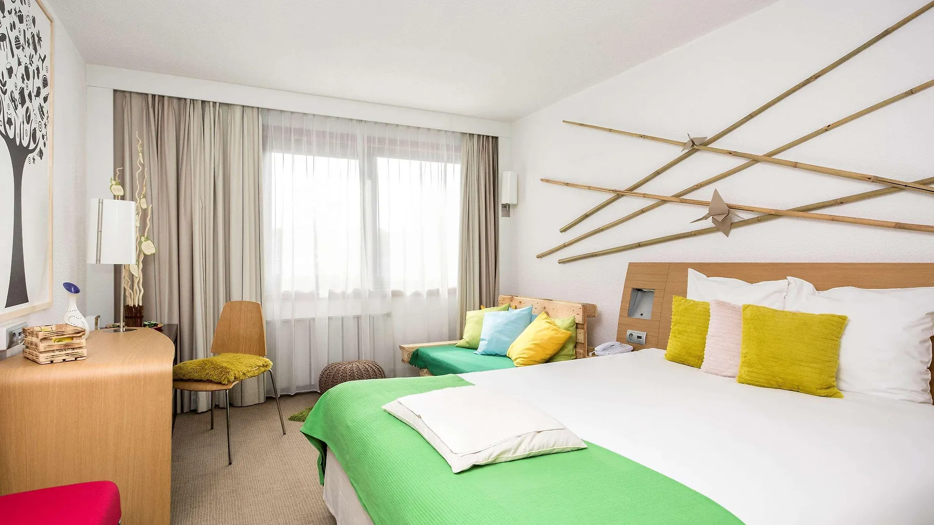 Novotel Warszawa Airport מלון ורשה